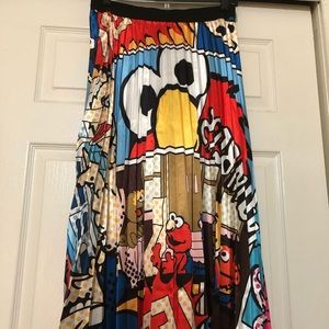 Pleated maxi skirt (sesame street)